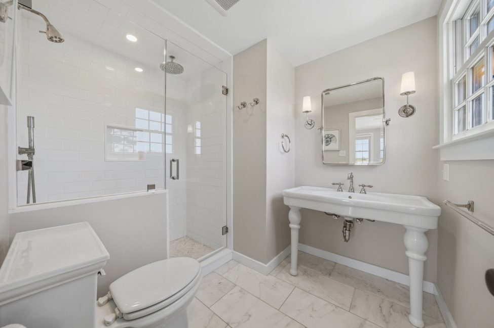                                     142 Miacomet Road Nantucket Rental Image 154
                                