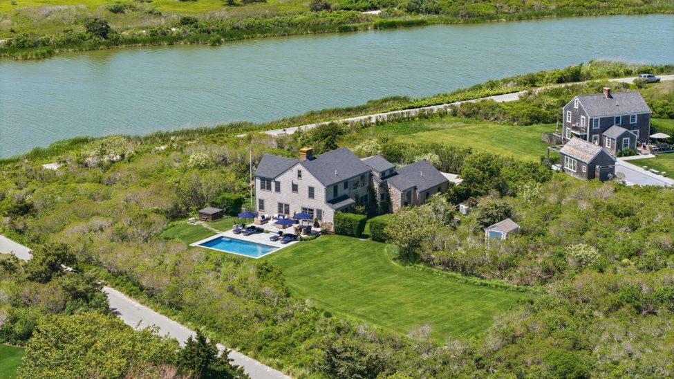                                     142 Miacomet Road Nantucket Rental Image 154
                                