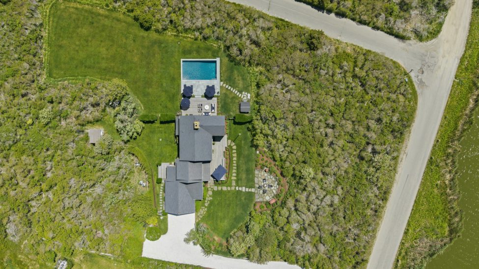                                     142 Miacomet Road Nantucket Rental Image 154
                                