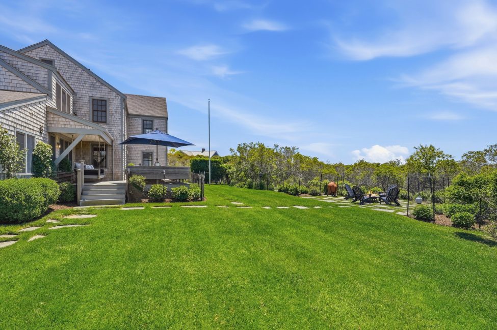                                     142 Miacomet Road Nantucket Rental Image 154
                                