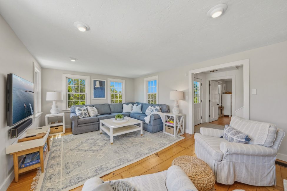                                     142 Miacomet Road Nantucket Rental Image 154
                                