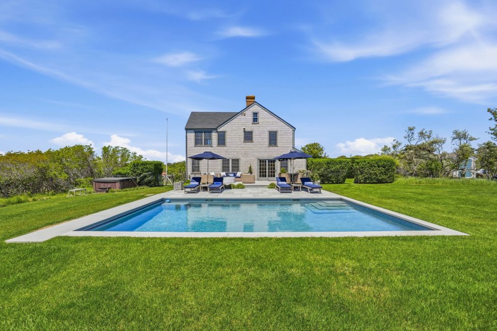                                     142 Miacomet Road Nantucket Rental Image 154
                                