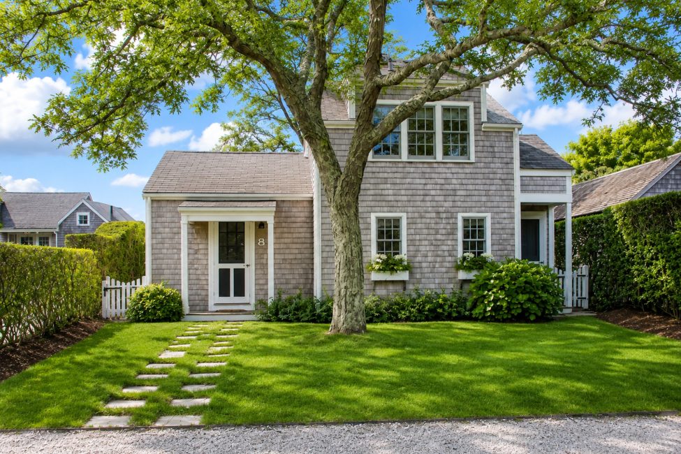                                     8 West Sankaty Road Nantucket Rental Image 11
                                