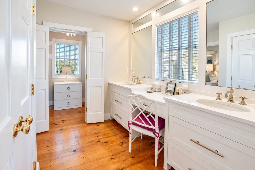                                     10 Brant Point Road Nantucket Rental Image 45
                                
