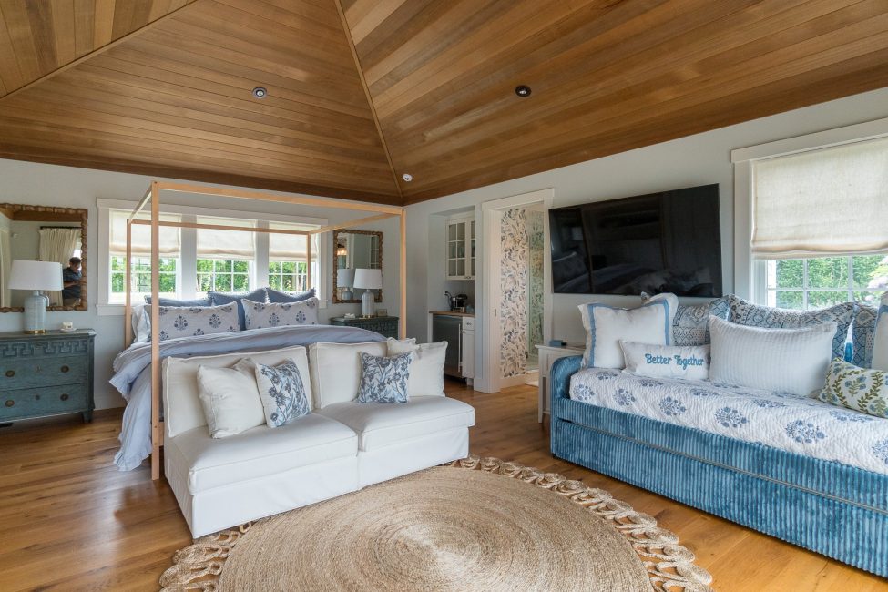                                    30 Eel Point Road Nantucket Rental Image 101
                                