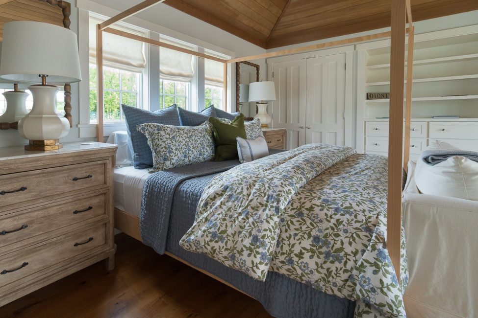                                     30 Eel Point Road Nantucket Rental Image 101
                                