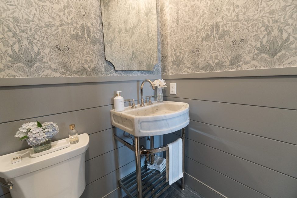                                     30 Eel Point Road Nantucket Rental Image 101
                                