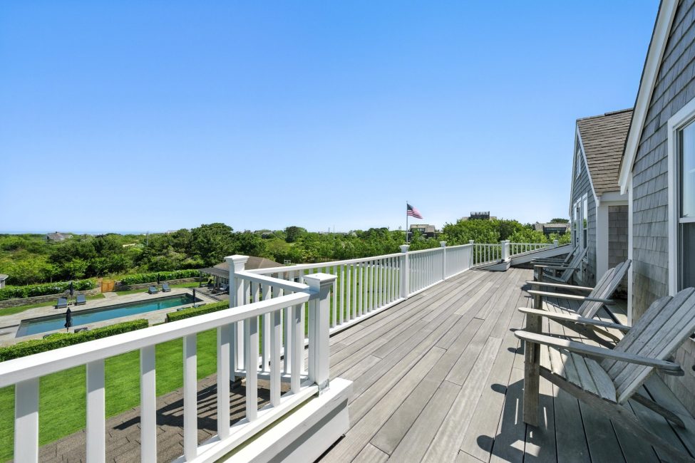                                     30 Eel Point Road Nantucket Rental Image 101
                                