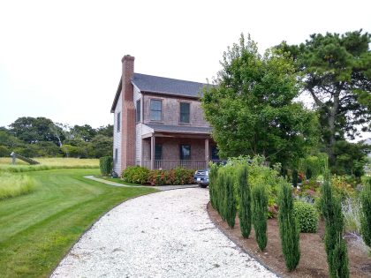 10 Kelley Road