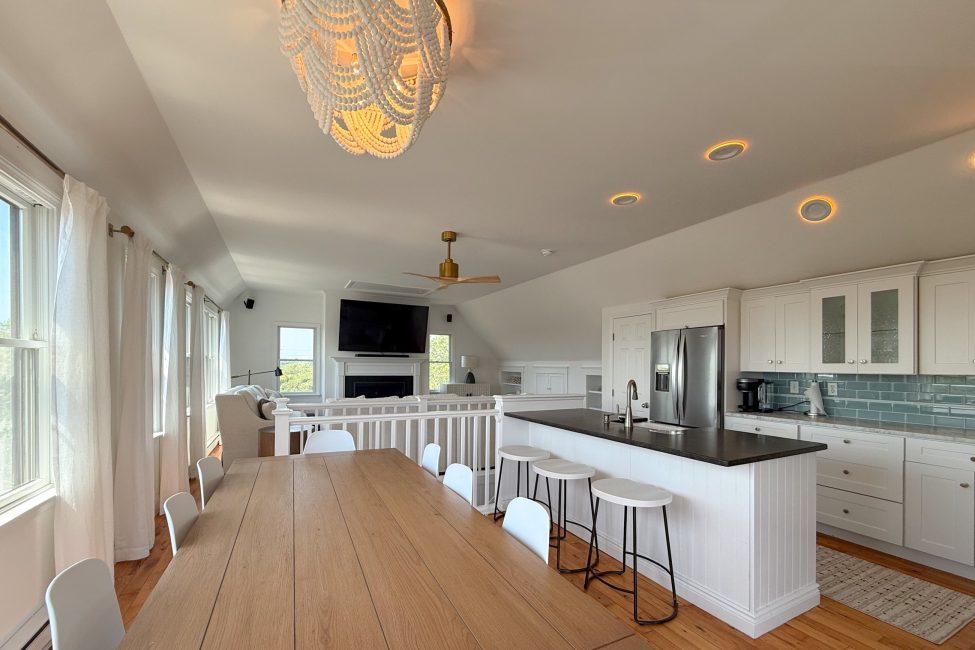                                     4 Berkley Street Nantucket Rental Image 17
                                