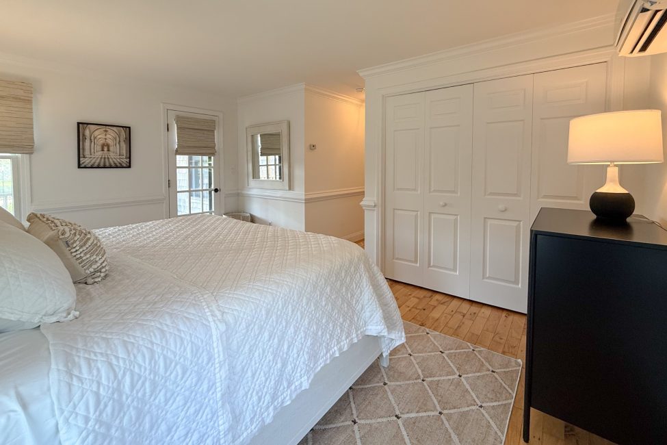                                     4 Berkley Street Nantucket Rental Image 17
                                