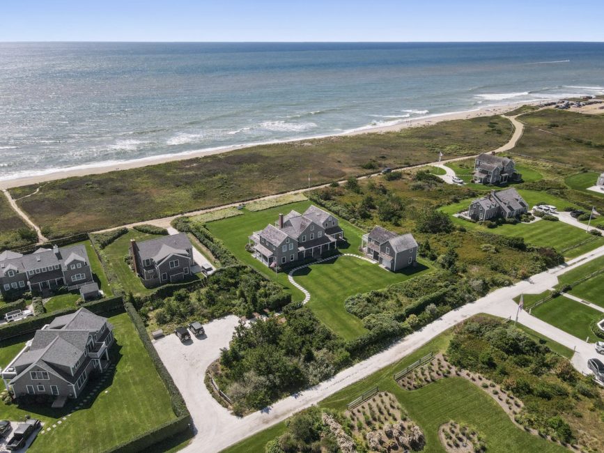                                     2 Marion Avenue Nantucket Rental Image 62
                                