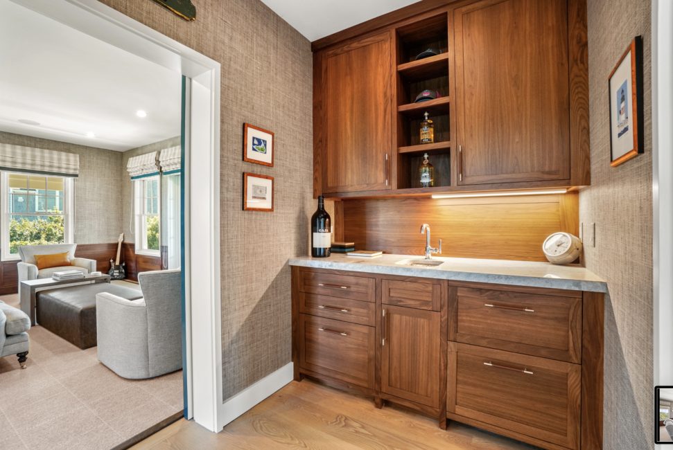                                     2 Marion Avenue Nantucket Rental Image 62
                                
