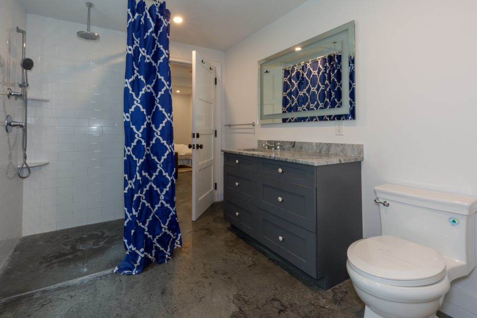                                     33.5 Vesper Lane Nantucket Rental Image 53
                                