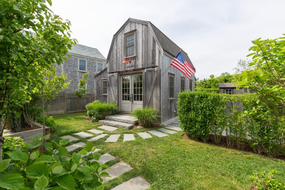                                     33.5 Vesper Lane Nantucket Rental Image 53
                                