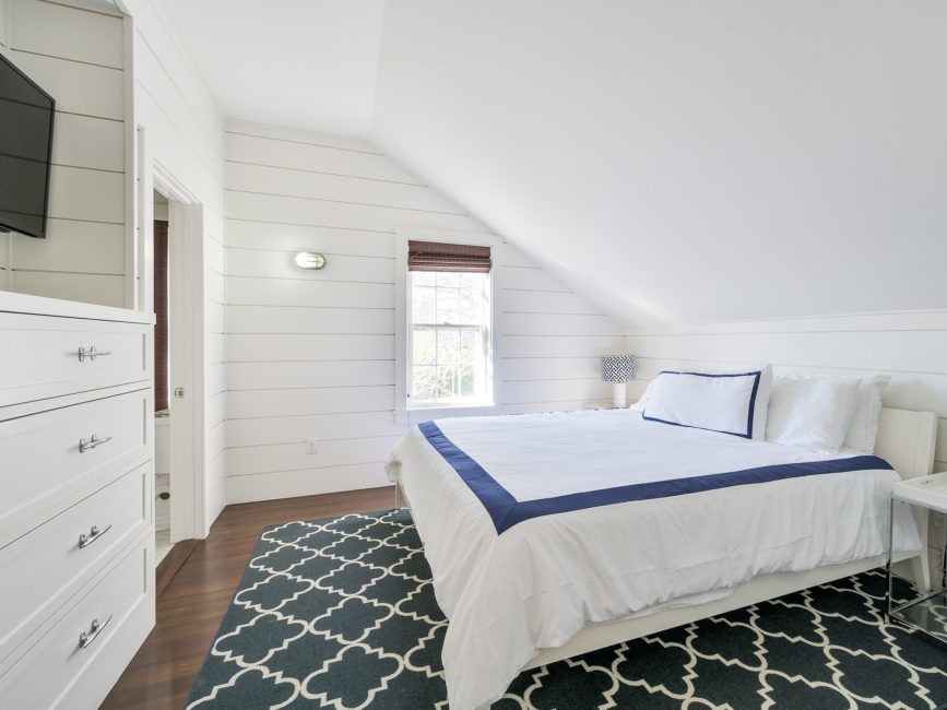                                     74 North Liberty Street  Nantucket Rental Image 32
                                