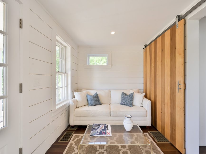                                     74 North Liberty Street  Nantucket Rental Image 32
                                