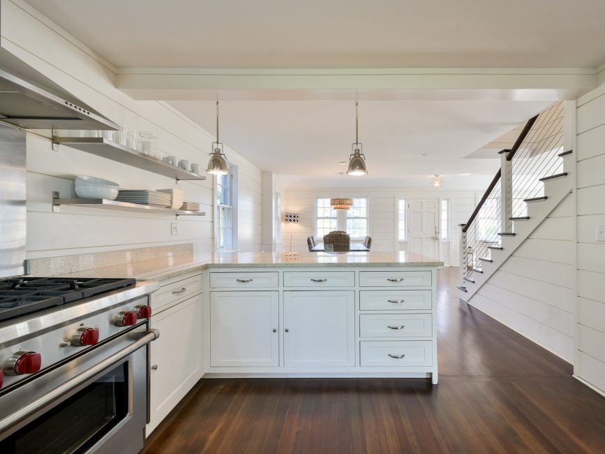                                     74 North Liberty Street  Nantucket Rental Image 32
                                