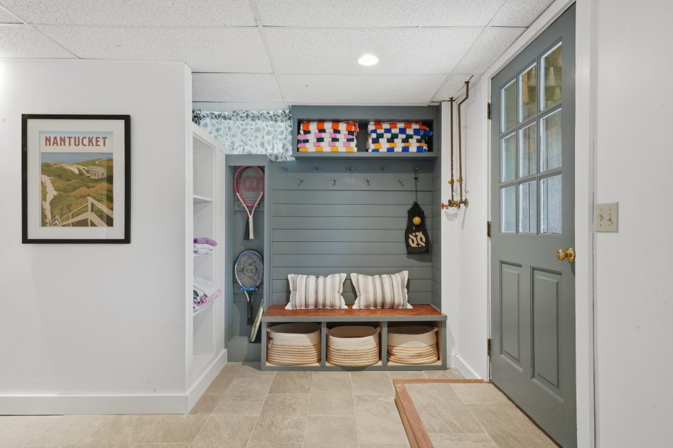                                     8 Heath Lane Nantucket Rental Image 43
                                