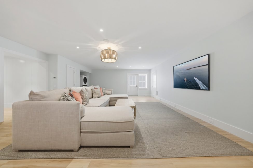                                     8 Red Mill Lane Nantucket Rental Image 39
                                