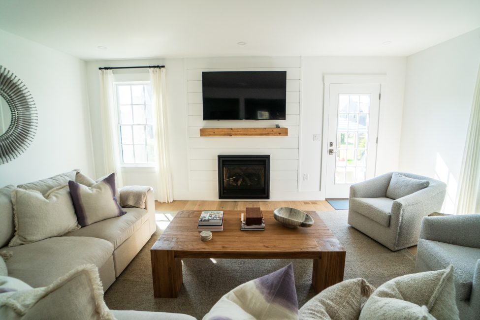                                     19 Honeysuckle Drive Nantucket Rental Image 43
                                
