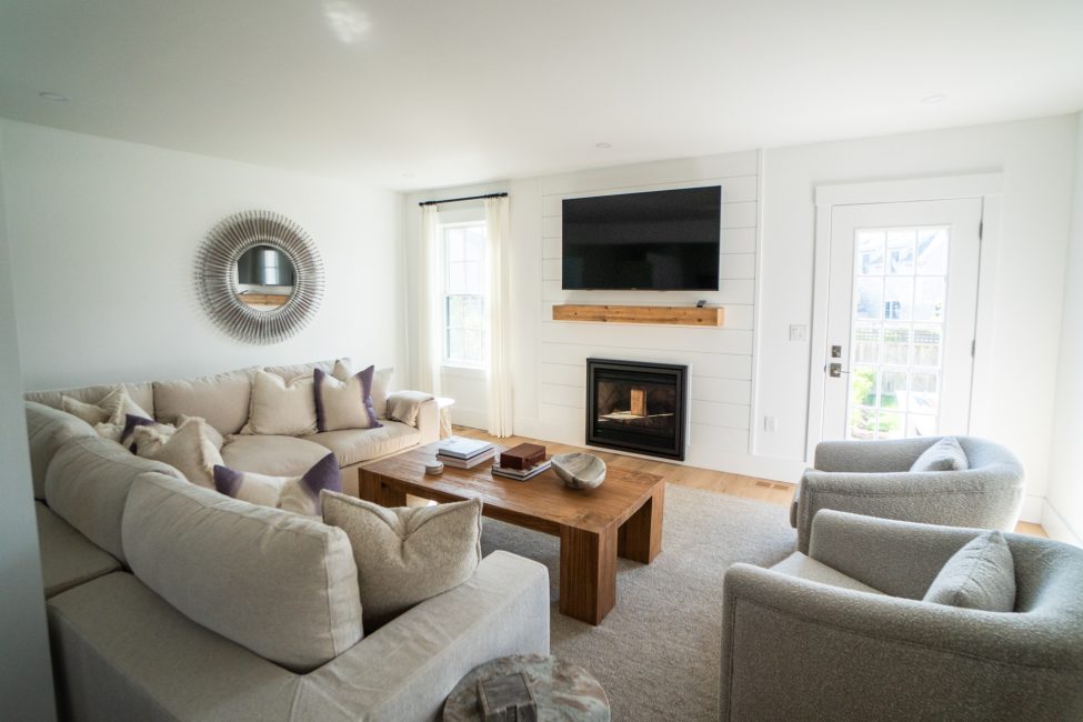                                     19 Honeysuckle Drive Nantucket Rental Image 43
                                