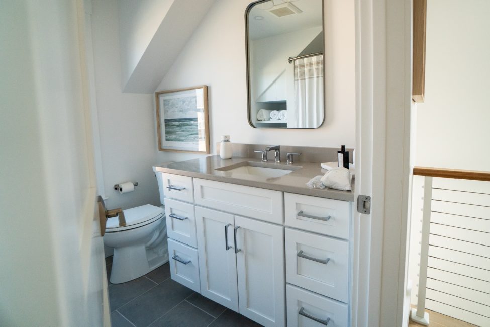                                     19 Honeysuckle Drive Nantucket Rental Image 43
                                