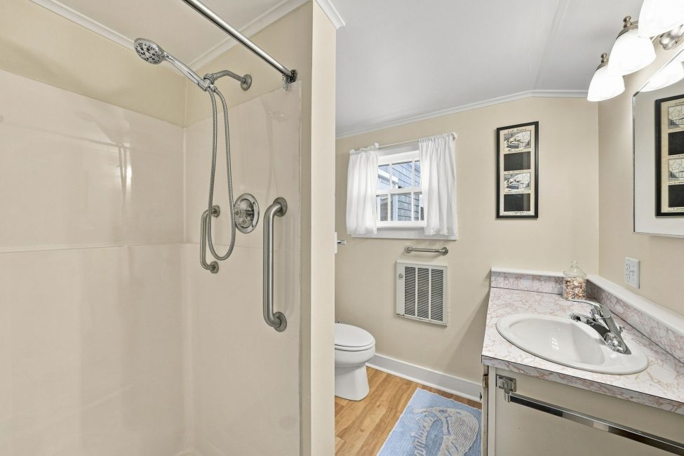                                     13 Baxter Road Nantucket Rental Image 36
                                