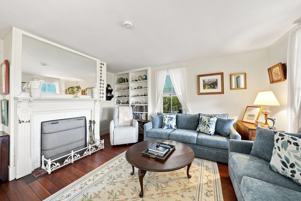                                     13 Baxter Road Nantucket Rental Image 36
                                