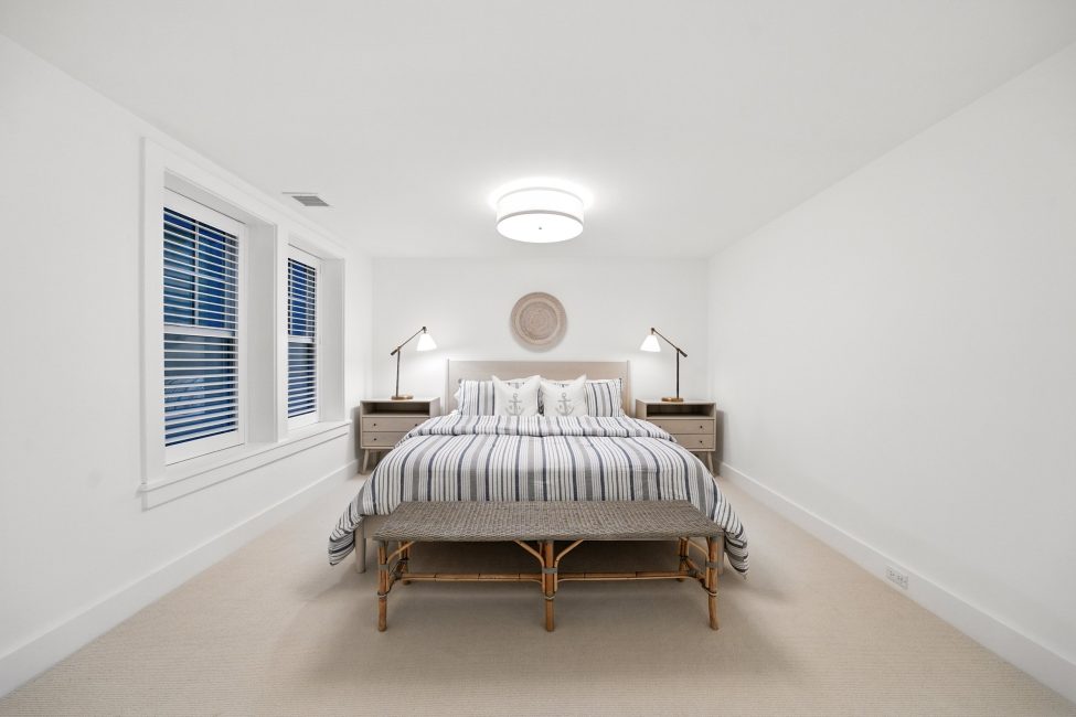                                    14 Cannonbury Lane Nantucket Rental Image 43
                                