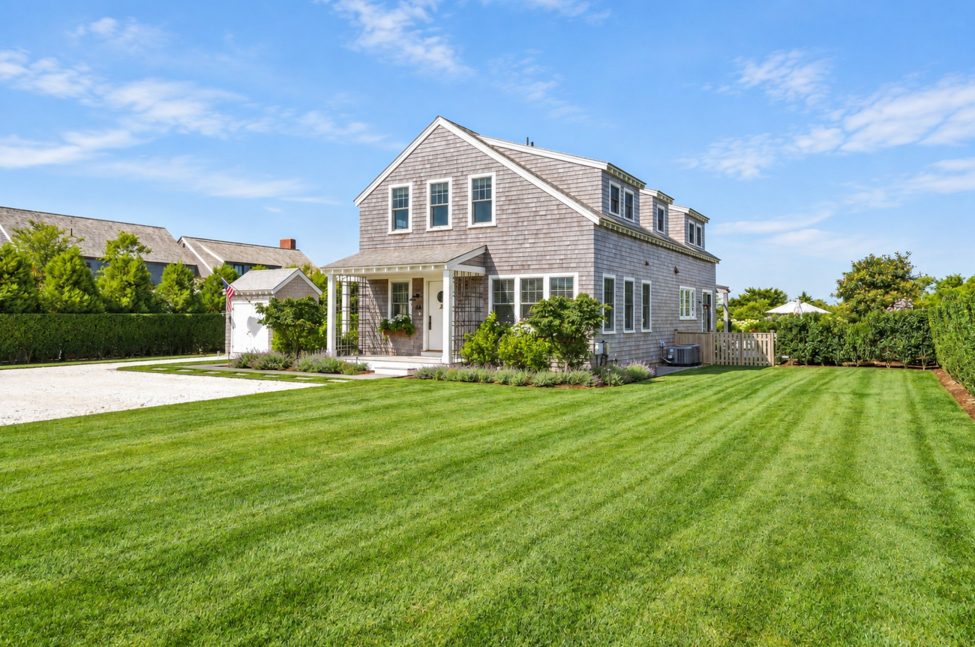                                     14 Cannonbury Lane Nantucket Rental Image 43
                                