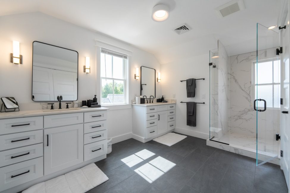                                     2 Hedgebury Lane | Cottage Nantucket Rental Image 11
                                