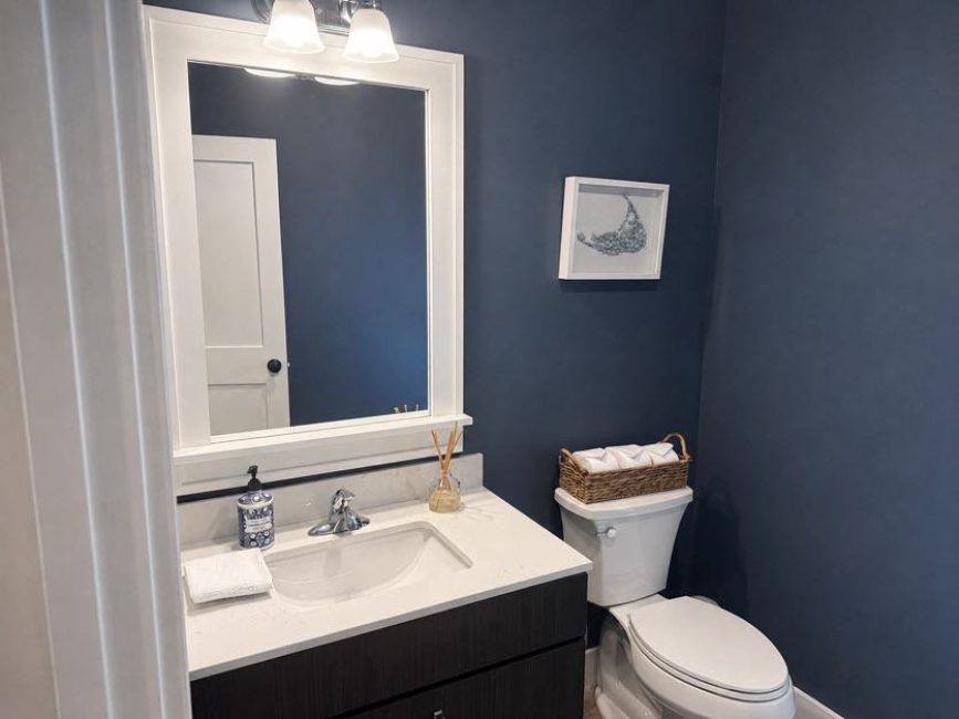                                     33 Daffodil Lane Nantucket Rental Image 42
                                