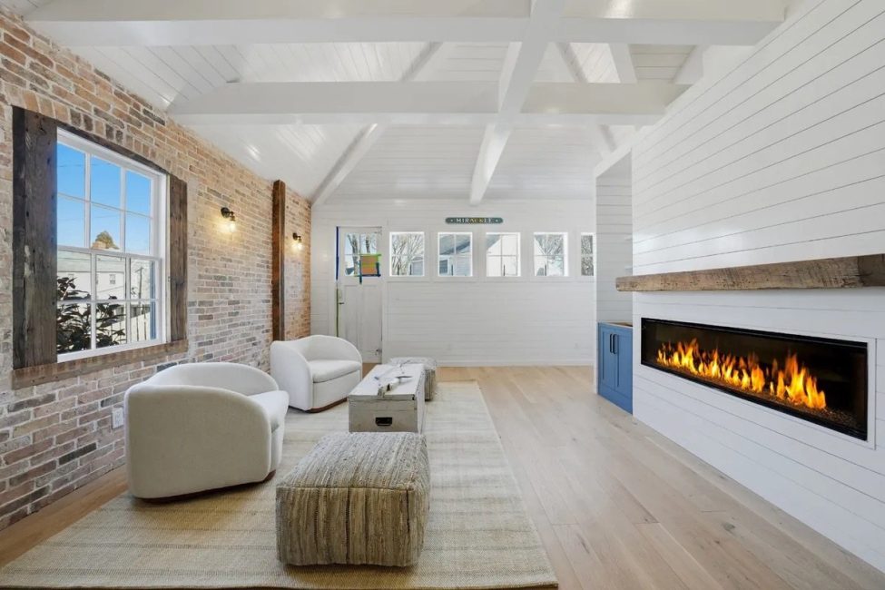                                     1 South Mill Street Nantucket Rental Image 12
                                