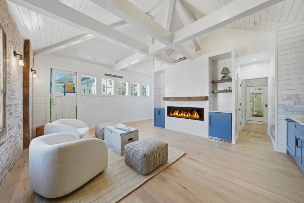                                     1 South Mill Street Nantucket Rental Image 12
                                