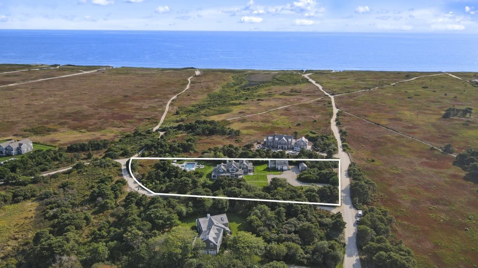                                     6 Walbang Avenue Nantucket Rental Image 48
                                