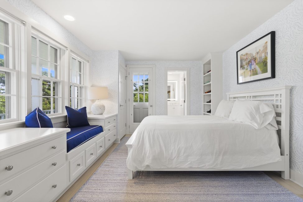                                     6 Walbang Avenue Nantucket Rental Image 48
                                
