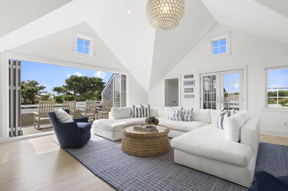                                     6 Walbang Avenue Nantucket Rental Image 48
                                