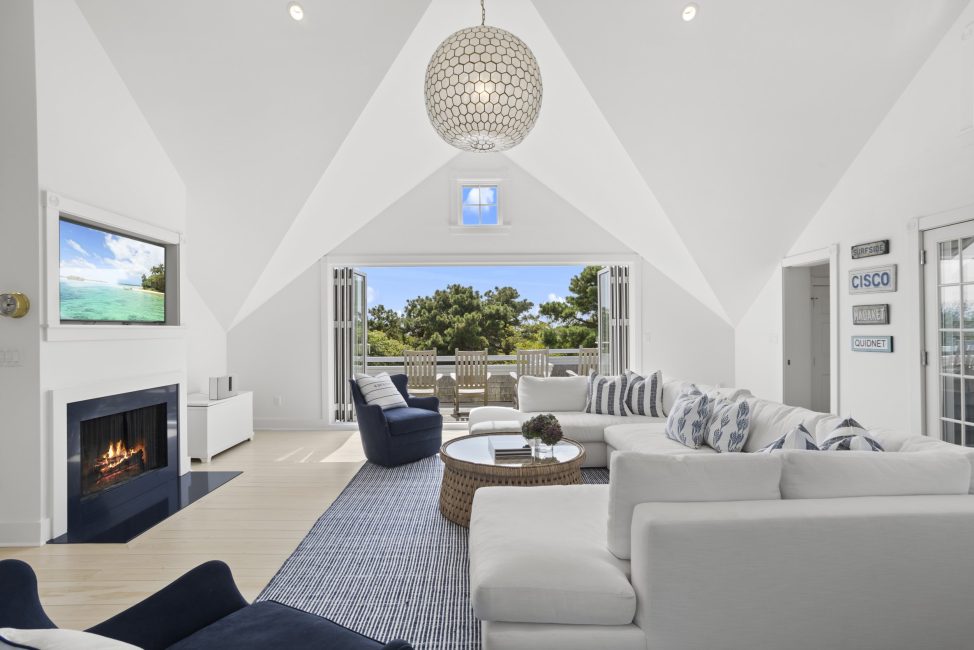                                     6 Walbang Avenue Nantucket Rental Image 48
                                