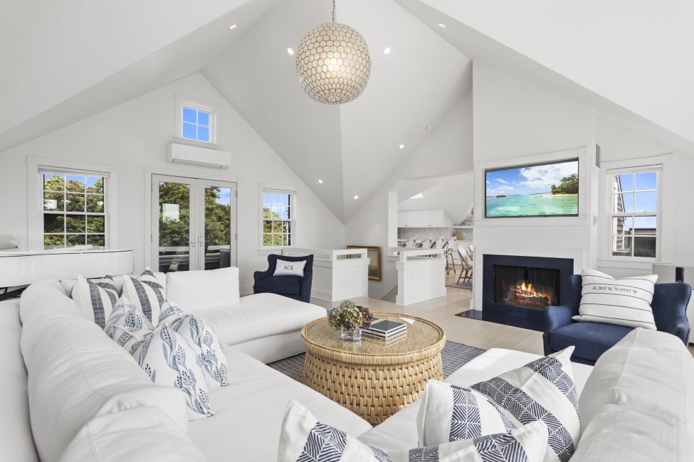                                     6 Walbang Avenue Nantucket Rental Image 48
                                