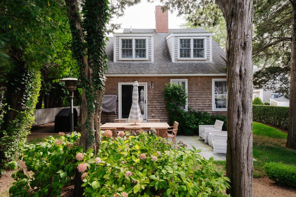                                     2 Paupamo Way Nantucket Rental Image 26
                                