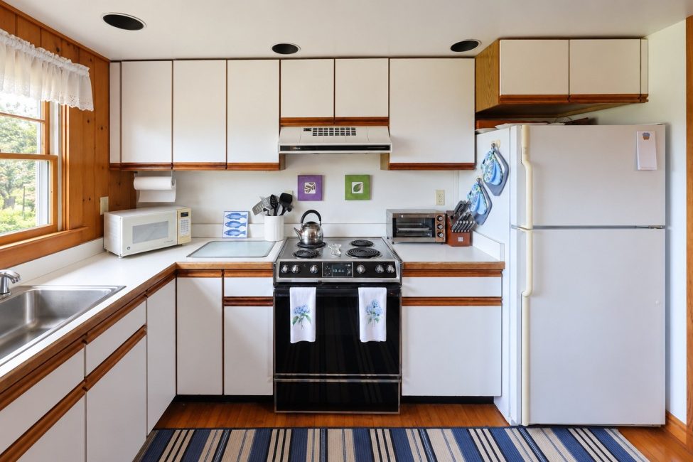                                     150 Cliff Road Nantucket Rental Image 40
                                