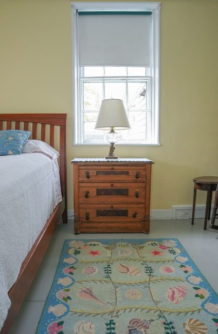                                     8 West Chester Street Nantucket Rental Image 68
                                