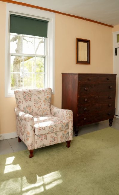                                     8 West Chester Street Nantucket Rental Image 68
                                