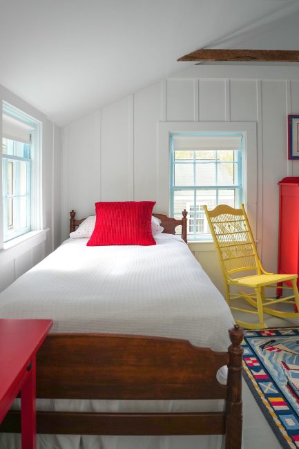                                     8 West Chester Street Nantucket Rental Image 68
                                