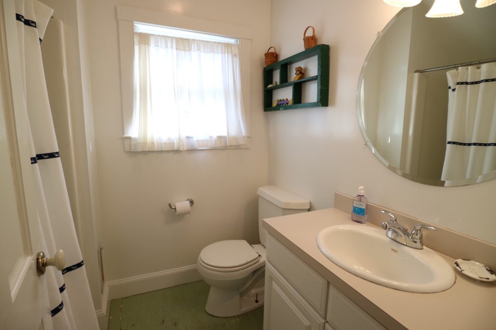                                     62 Fair Street Nantucket Rental Image 18
                                